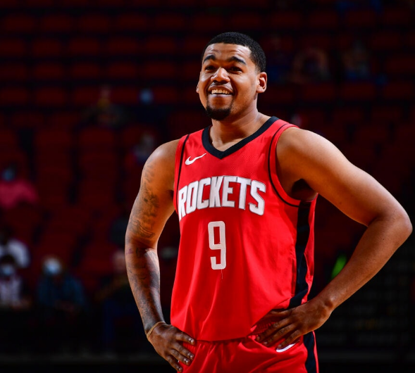 芒果体育- 火箭对快船第六场大逆转杨毅解说 