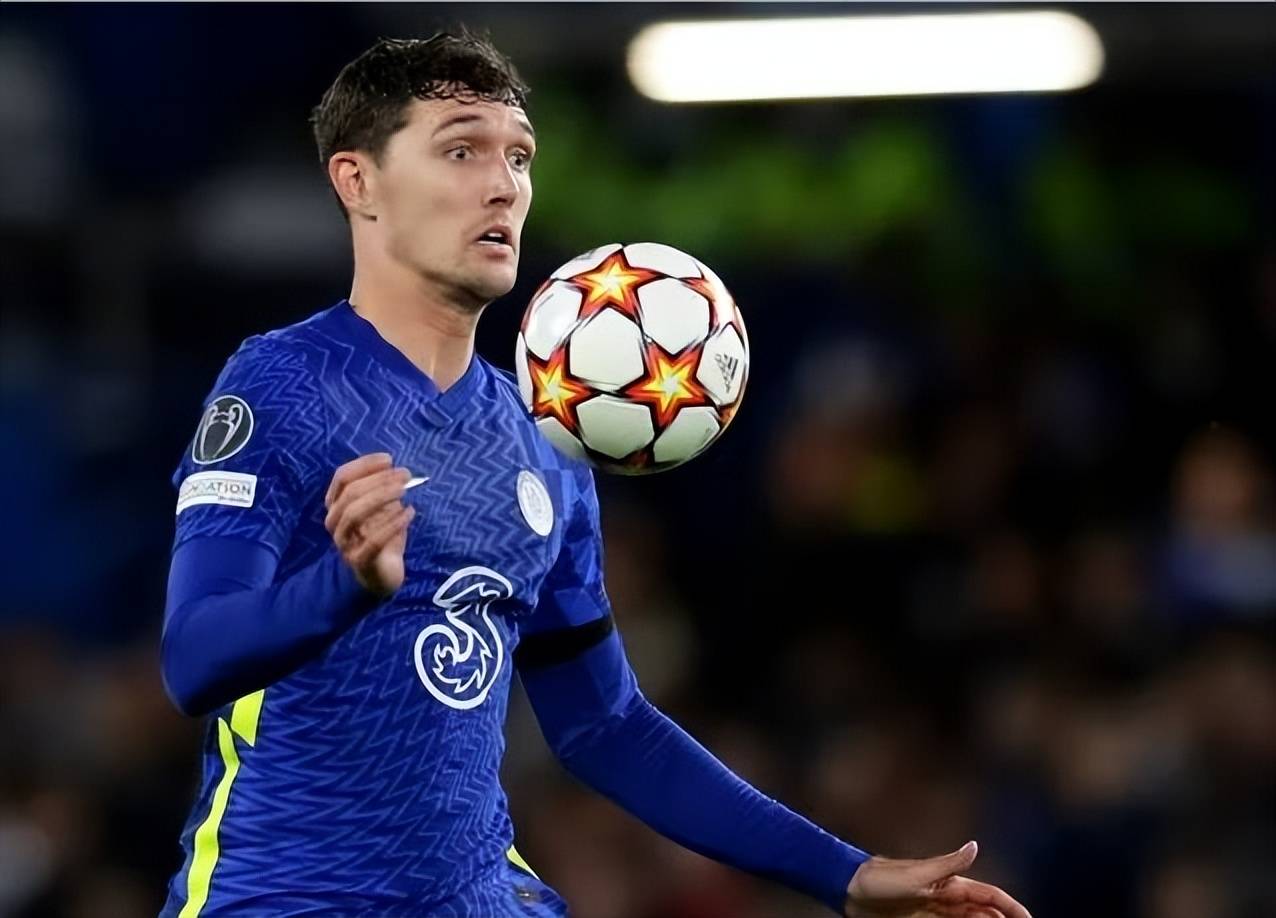 包含犹他爵士迎足总杯关键赛，转会期远射贴柱，气氛紧张，细节决定成败的词条