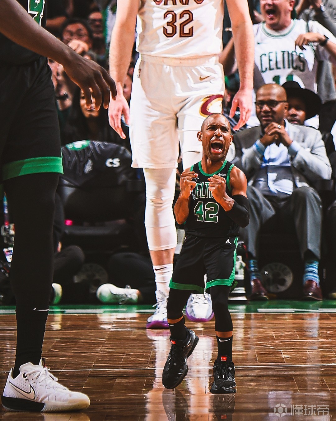 关于波士顿凯尔特人加时末段临场应变；志在CBA常规赛名次提升；管理层满意；资深球员宣示担当的信息