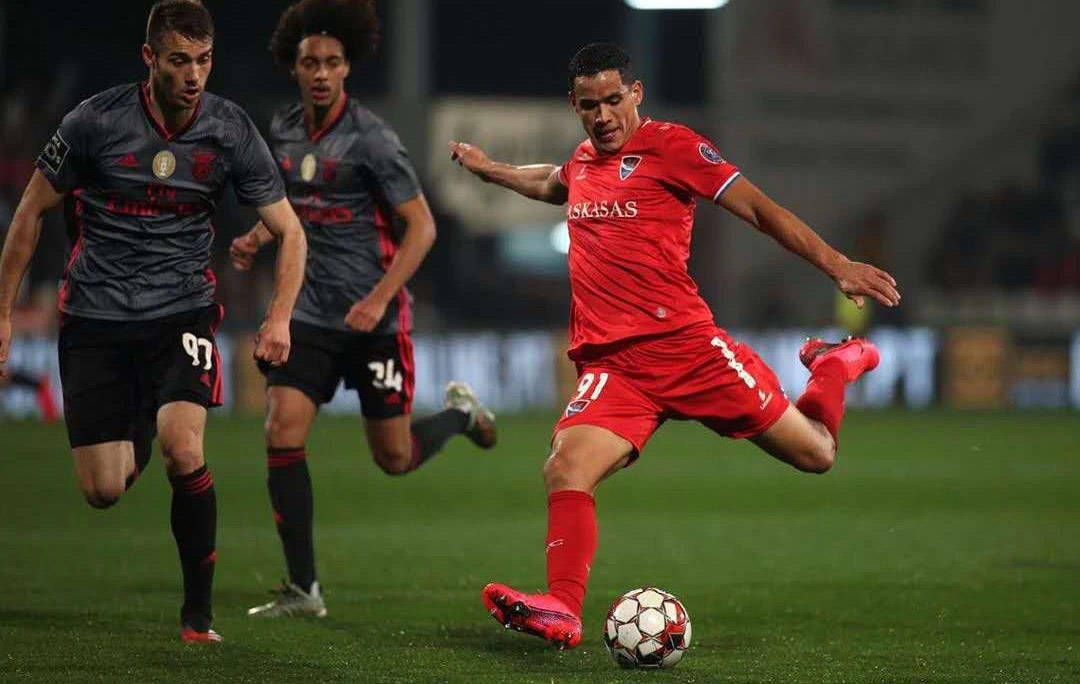  穆里尼奥调整里尔欧冠生死战 