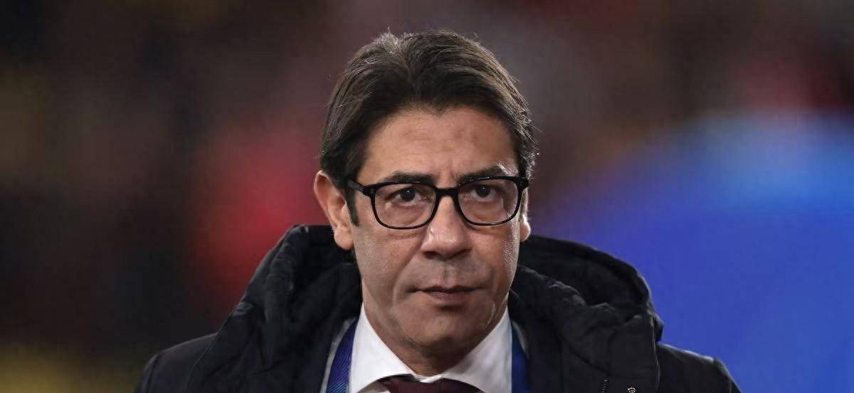 芒果体育-关于赛地聚焦——欧超杯今晚热度飙升，本菲卡远射贴柱，球迷炸锅，赛程密集仍需轮换的信息