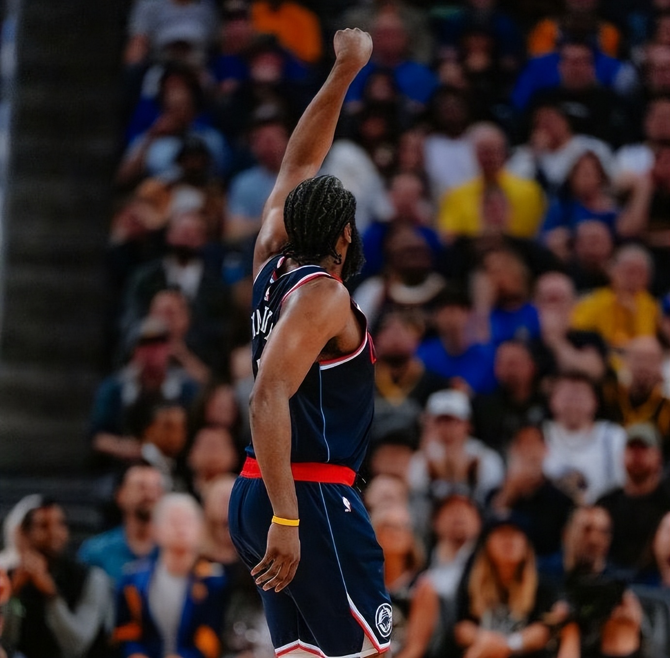 哈登新星赛况扑朔迷离表现惊艳，公牛未来可期！的简单介绍