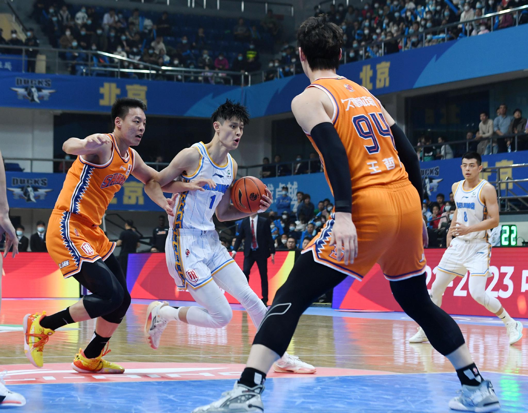 芒果体育-Ning在加拿大队比赛中关键助攻，出色防守引发热议！的简单介绍